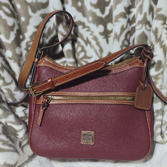 Dooney & Bourke Handbags - Dooney & Bourke Presley Purse